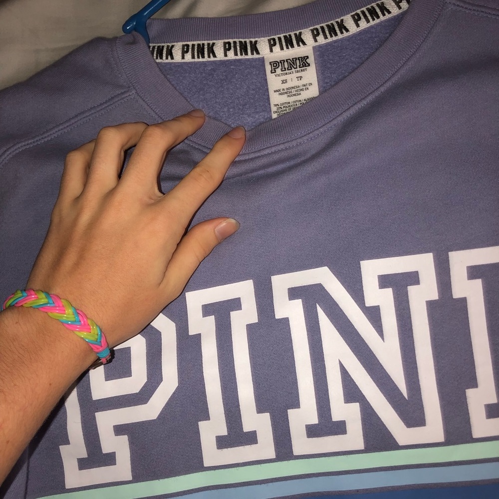 PINK Pullover - Picture 2 of 3